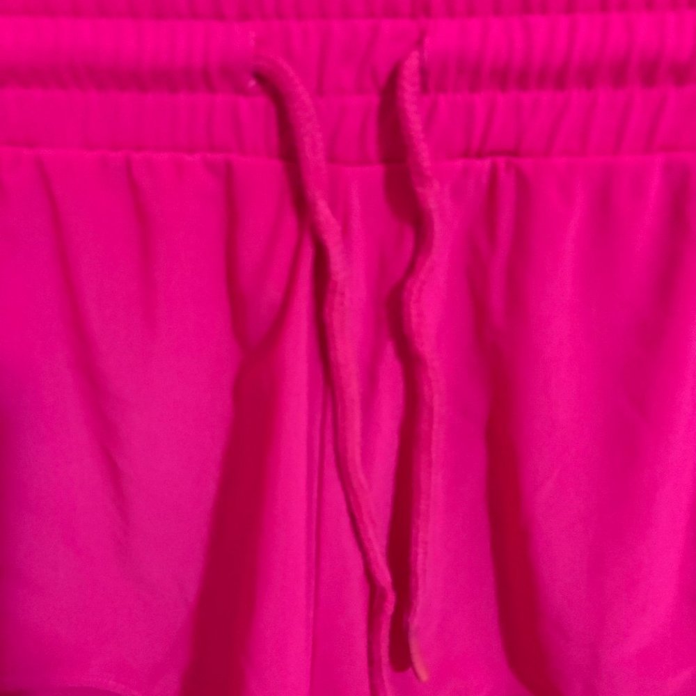 Savvi‎ athletic shorts with spandex under - Picture 3 of 12